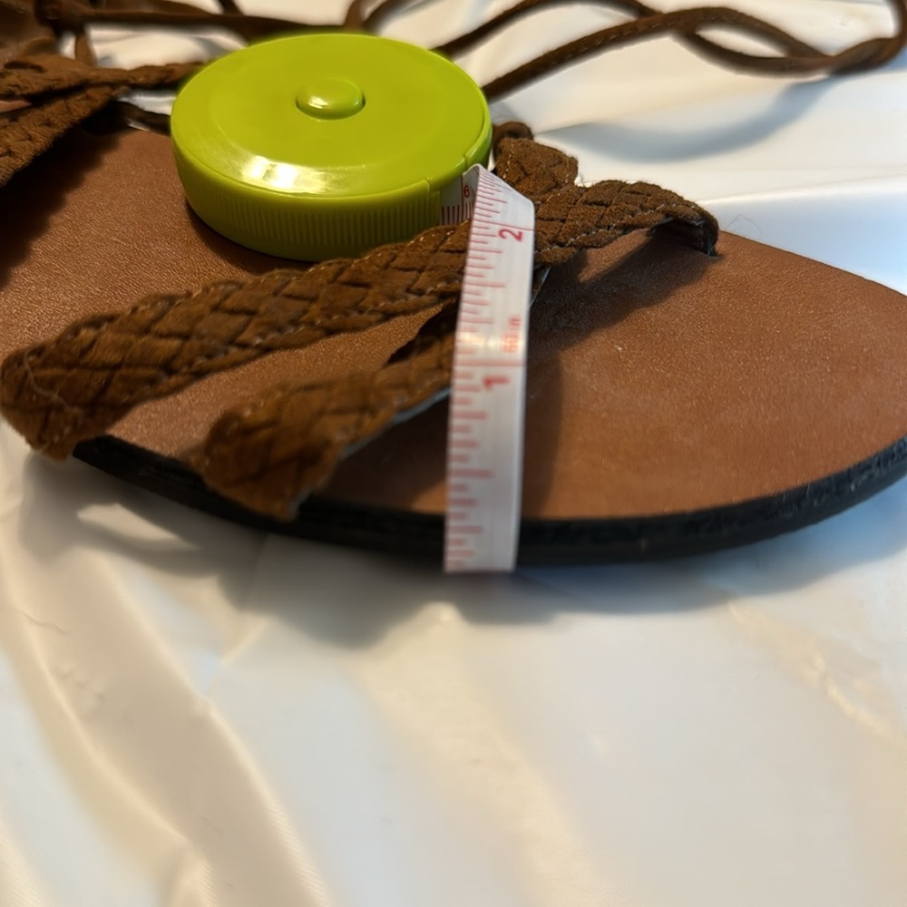 Lace-Up Sandals in Brown (Size 8.5) - Picture 5 of 6